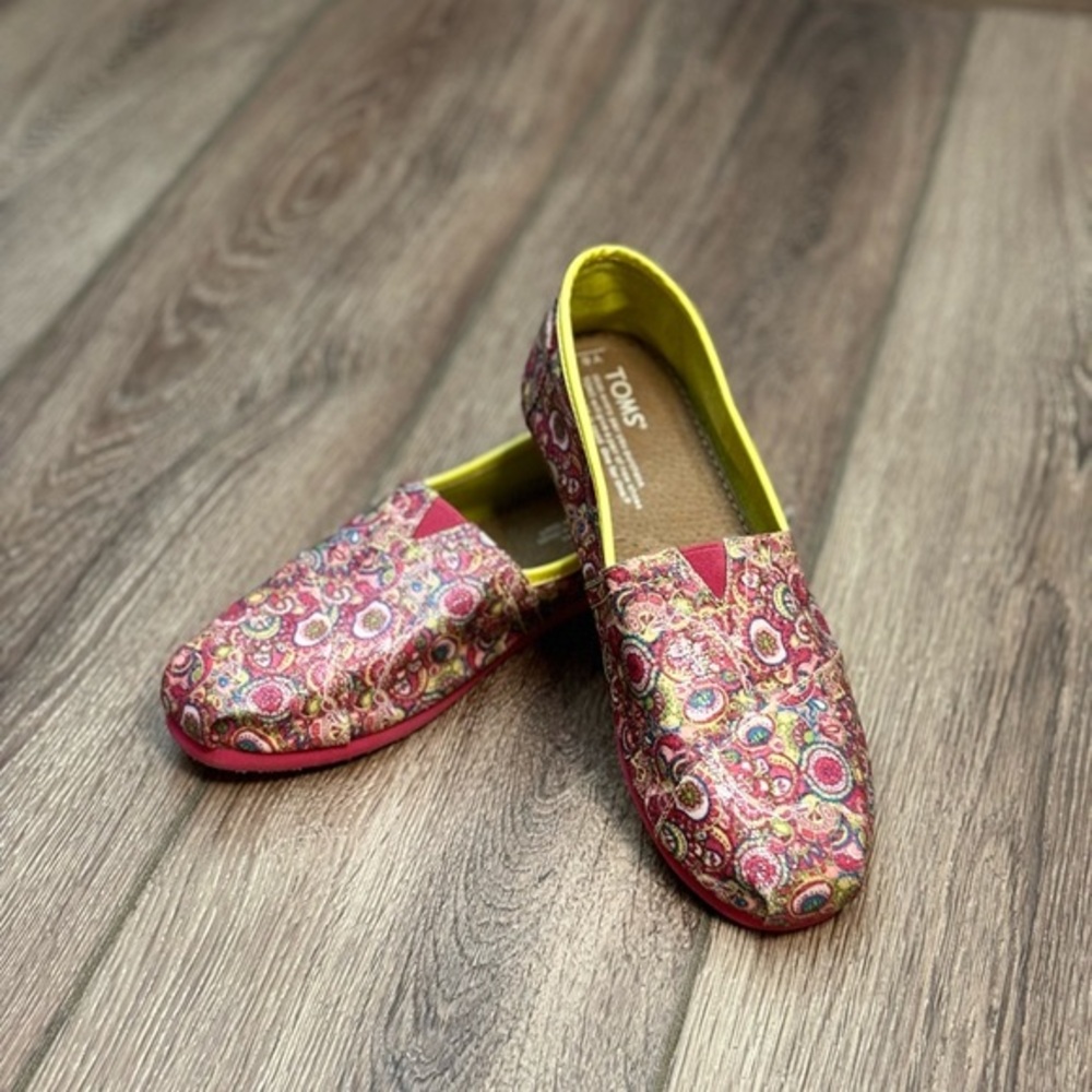 EXTREMELY RARE TOMS